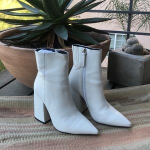 Alias Mae Ahara Boot - size 36 - White